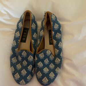 Zalo Women's Loafers in Blue and Cream